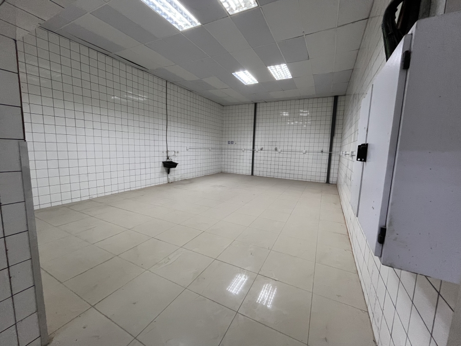 To Let Commercial Property for Rent in Lower Bo-dorp North West